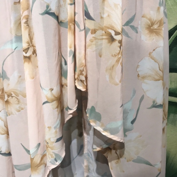 • Daytrip Cream Floral Chiffon Kimono New Without Tags - Picture 6 of 7